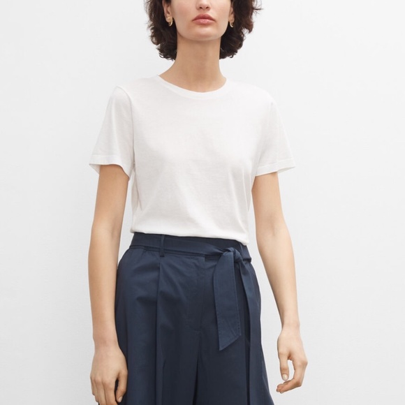 Signature Leary Tee - New With Tags - NEVER WORN - White - Picture 4 of 5